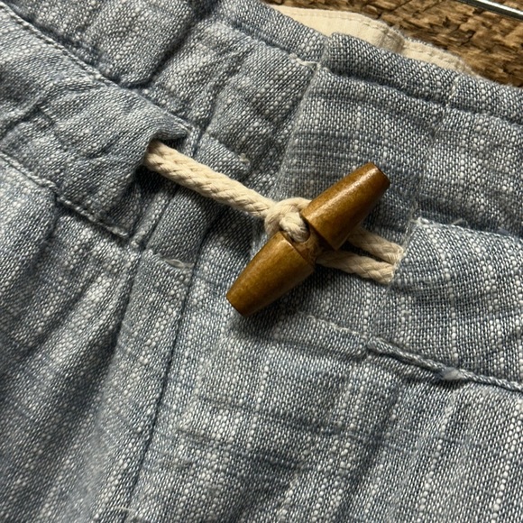 Free People Paradise Toggle-Waist Capri Jeans | Size S - Picture 7 of 11